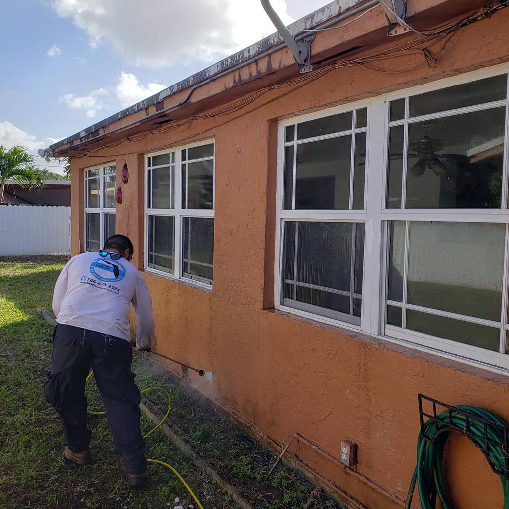 Exterior-Painting-and-Pressure-Cleaning-Hialeah-Location-7